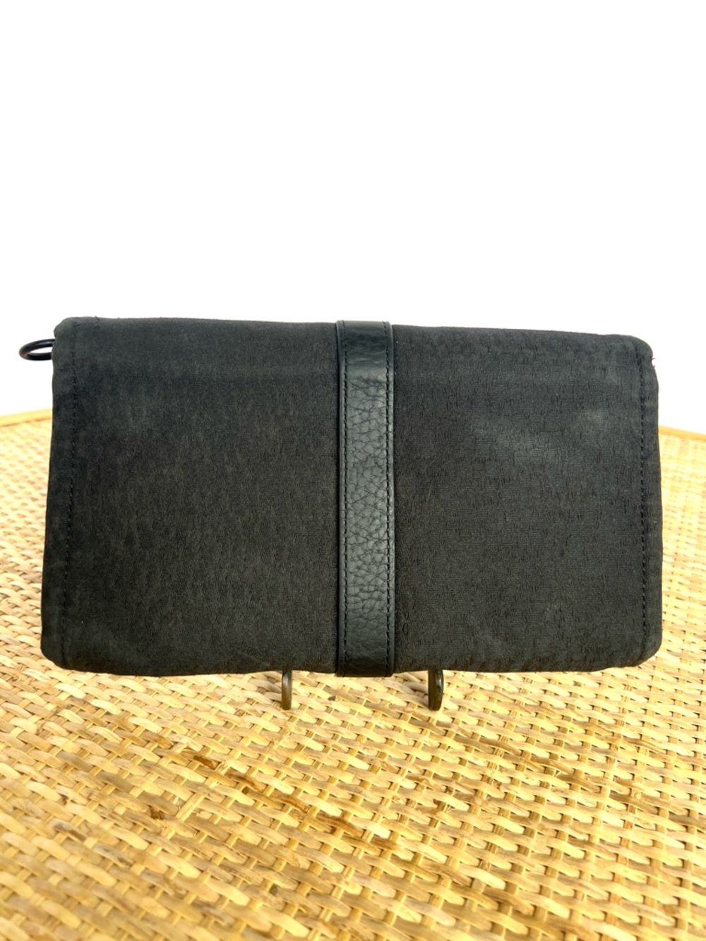 Lululemon Test of Time Travel Wallet Black Removable pouch leather trim repel - Picture 2 of 13